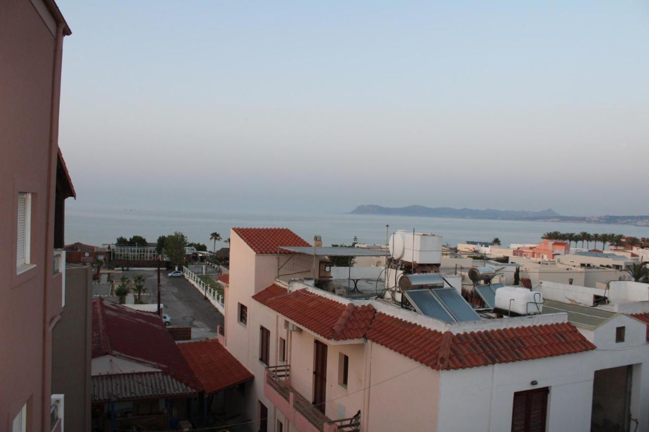 Mithos Premium Rooms Agia Marina 외부 사진
