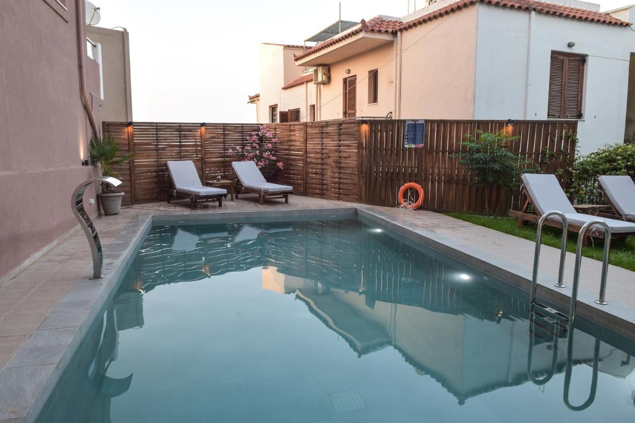 Mithos Premium Rooms Agia Marina 외부 사진